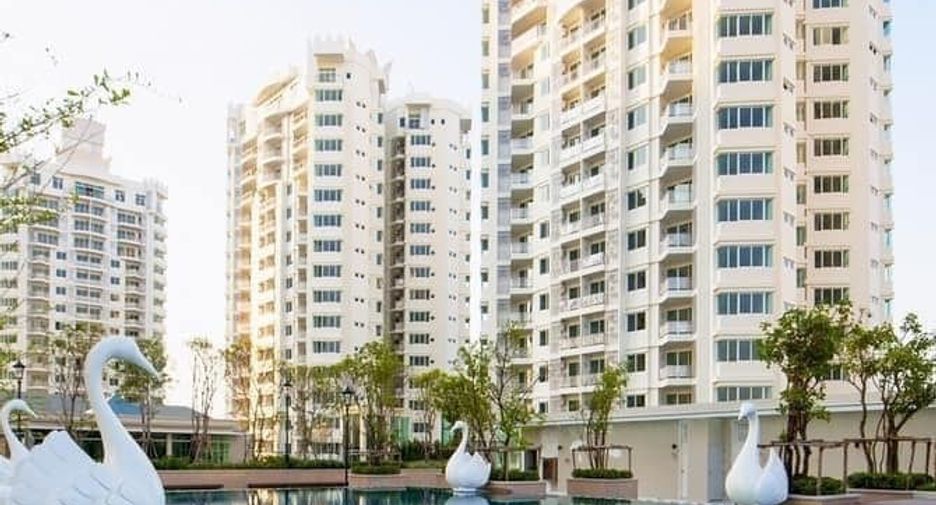 Wohnung zur Miete mit 2 Zimmer in Huai Khwang, Bangkok