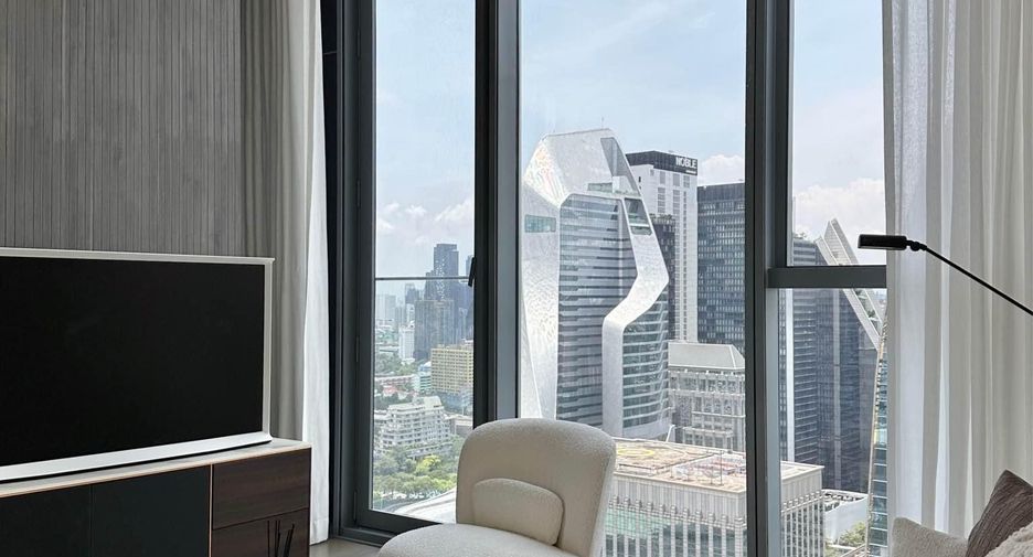 For rent 1 bed condo in Pathum Wan, Bangkok