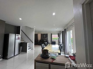 出租 3 卧室 独立屋 在 Sai Mai, 曼谷
