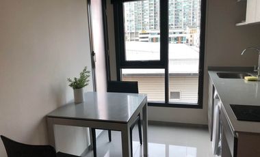 À louer 1 chambre condo à Huai Khwang, Bangkok