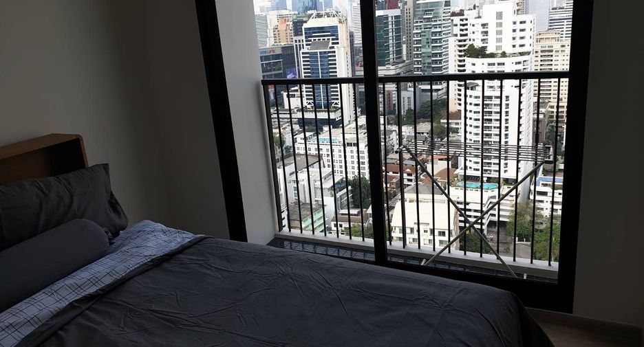 À louer 2 chambres condo à Watthana, Bangkok