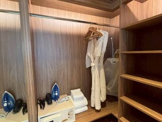 For rent studio condo in Khlong Toei, Bangkok