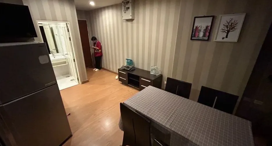 Condo en alquiler de 2 habitaciones en Yan Nawa, Bangkok