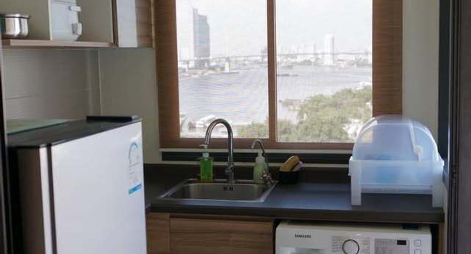 À louer 1 chambre condo à Yan Nawa, Bangkok