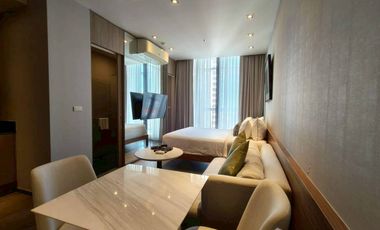 Wohnung zur Miete mit Studio in Khlong Toei, Bangkok