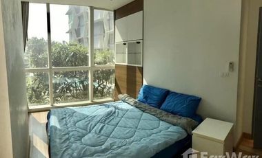 For rent 2 bedrooms condo in Huai Khwang, Bangkok