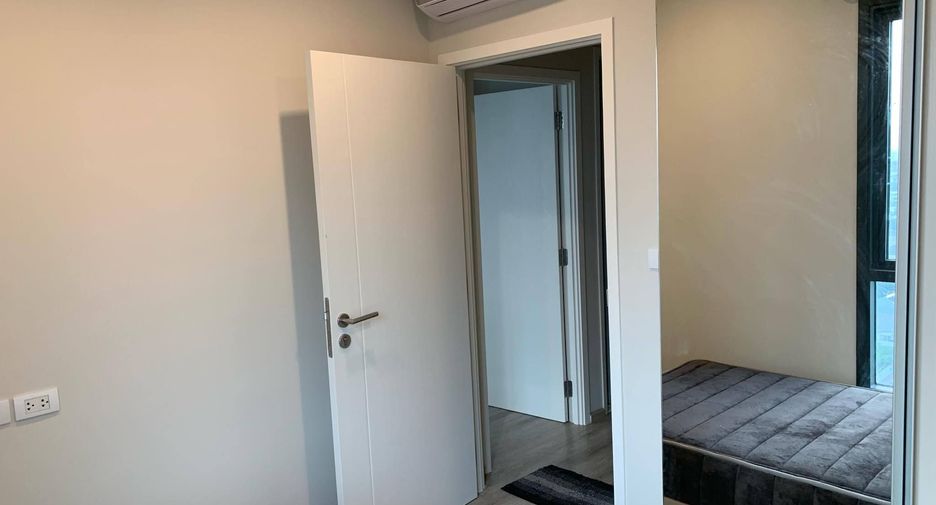 For rent 2 bedrooms condo in Phaya Thai, Bangkok