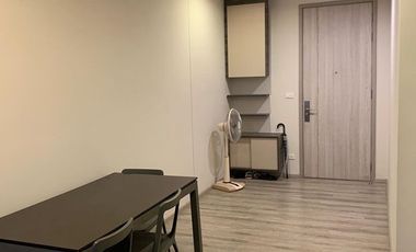 For rent 2 bedrooms condo in Phaya Thai, Bangkok