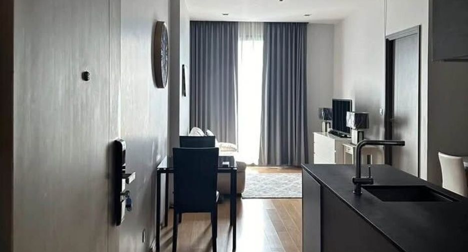 Condo en alquiler de 1 habitaciones en Khlong Toei, Bangkok