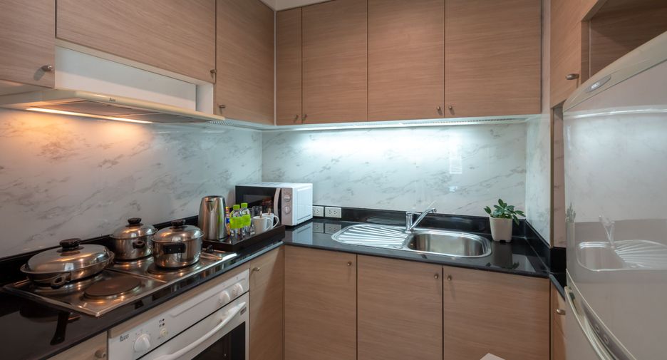 For rent 1 bed apartment in Khlong Toei, Bangkok