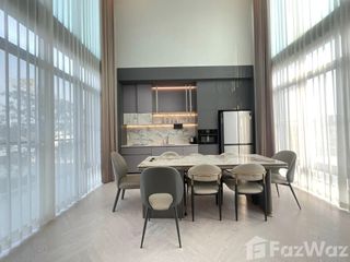 For rent 4 bedrooms house in Saphan Sung, Bangkok