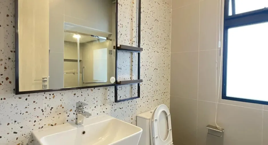 For rent 4 bedrooms house in Saphan Sung, Bangkok