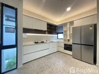 For rent 4 bedrooms house in Saphan Sung, Bangkok