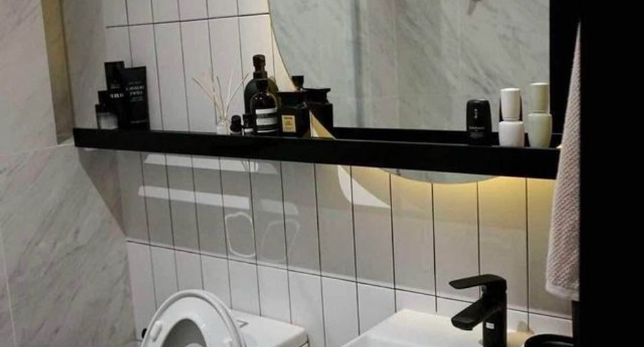 For rent studio condo in Khlong San, Bangkok