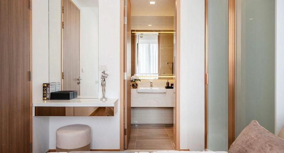 For rent 1 bed condo in Watthana, Bangkok