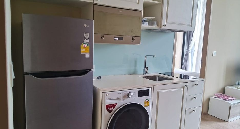 For rent 1 bed condo in Watthana, Bangkok