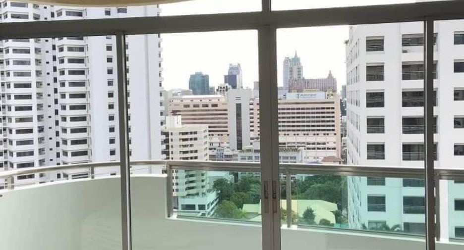 Wohnung zur Miete mit 2 Zimmer in Watthana, Bangkok