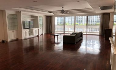 Apartamento en alquiler de 3 habitaciones en Watthana, Bangkok