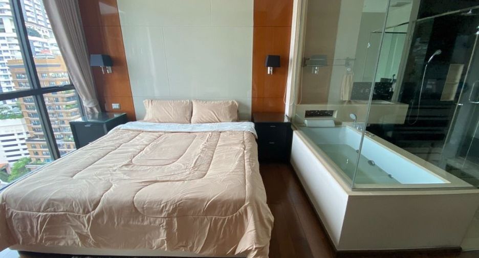 For rent 1 bed condo in Khlong Toei, Bangkok