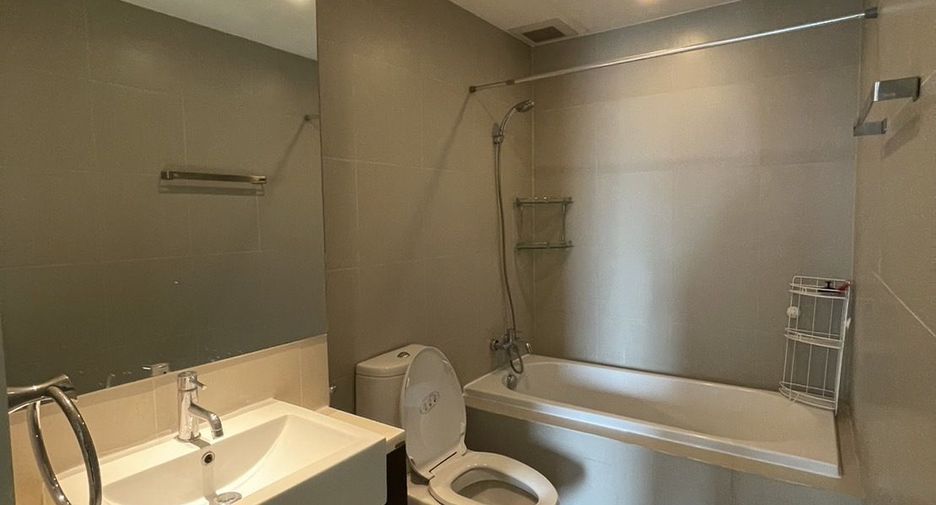 For rent 1 Beds condo in Khlong Toei, Bangkok