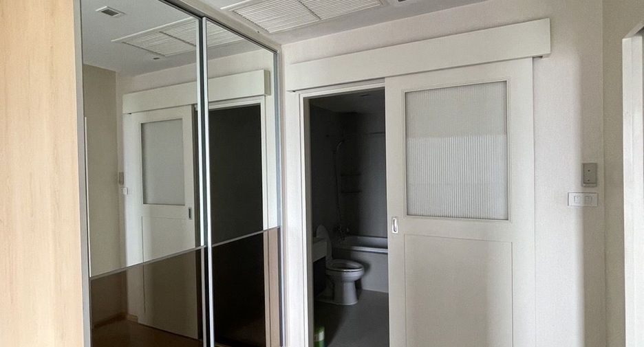 For rent 1 Beds condo in Khlong Toei, Bangkok
