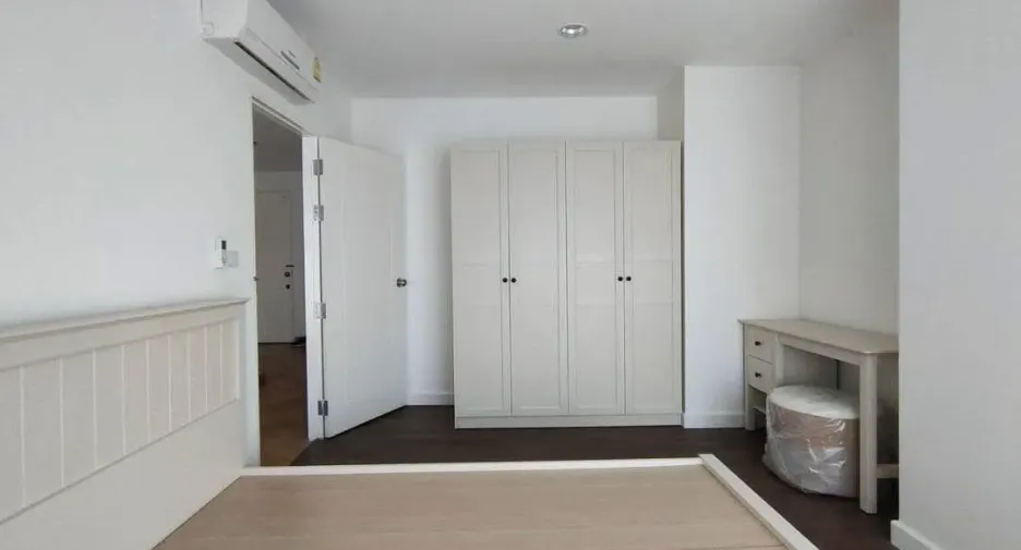 Wohnung zur Miete mit 1 Zimmer in Yan Nawa, Bangkok