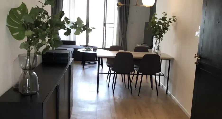 For rent 2 bedrooms condo in Khlong Toei, Bangkok