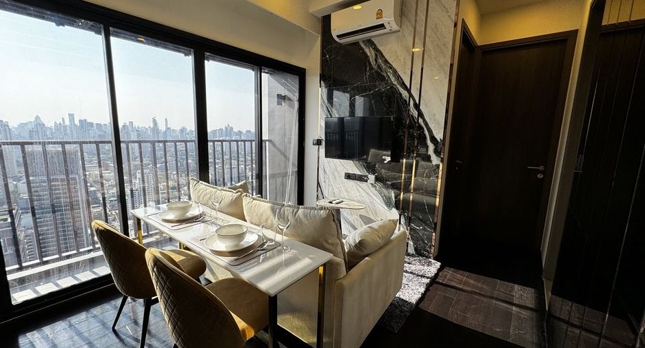 Condo en alquiler de 2 habitaciones en Watthana, Bangkok