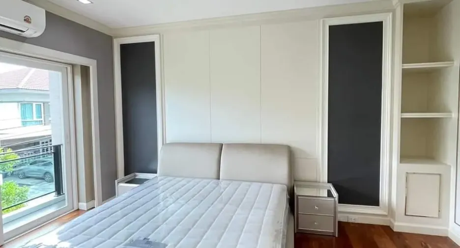 For rent 4 bedrooms house in Bang Phli, Samut Prakan