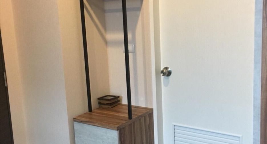 For rent 2 bedrooms condo in Bang Sue, Bangkok