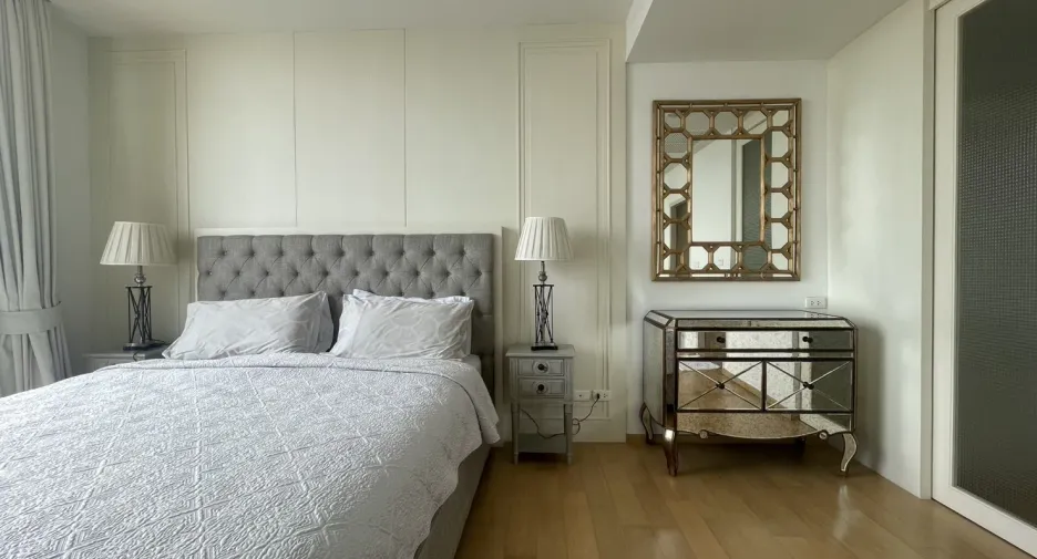 For rent 1 bed condo in Phaya Thai, Bangkok
