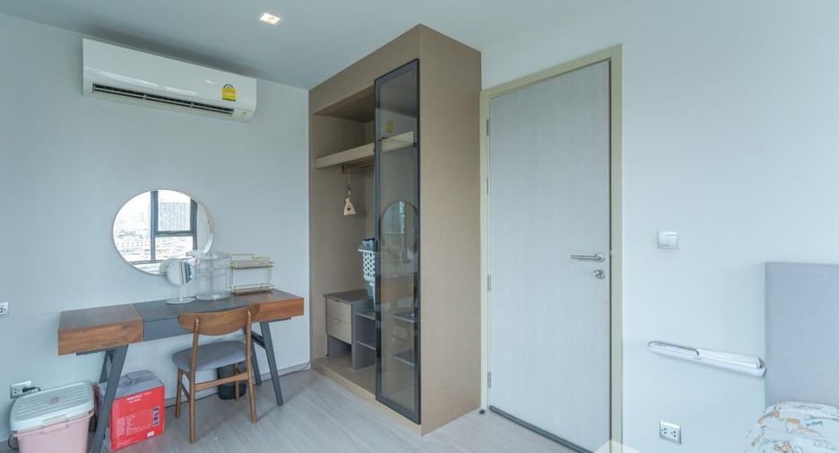À louer 2 chambres condo à Chatuchak, Bangkok