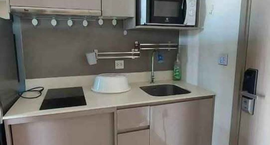 For rent 1 bed condo in Bang Na, Bangkok