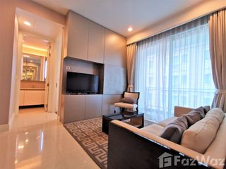 For rent 2 bedrooms condo in Pathum Wan, Bangkok