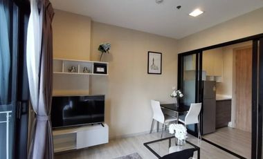 Condo en alquiler de 1 habitaciones en Huai Khwang, Bangkok