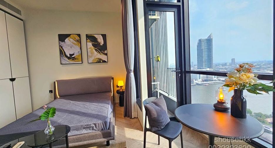 For rent studio condo in Khlong San, Bangkok