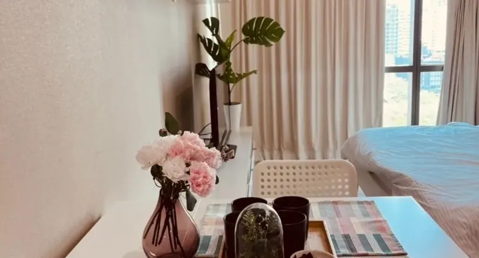 For rent 1 bed condo in Watthana, Bangkok