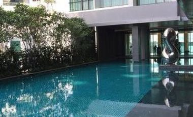 Condo en alquiler de 1 habitaciones en Khlong Toei, Bangkok