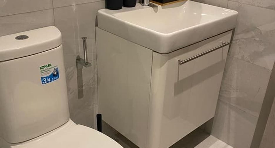 For rent 1 bed condo in Watthana, Bangkok