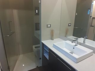 出租 3 卧室 联排别墅 在 Khlong Toei, 曼谷
