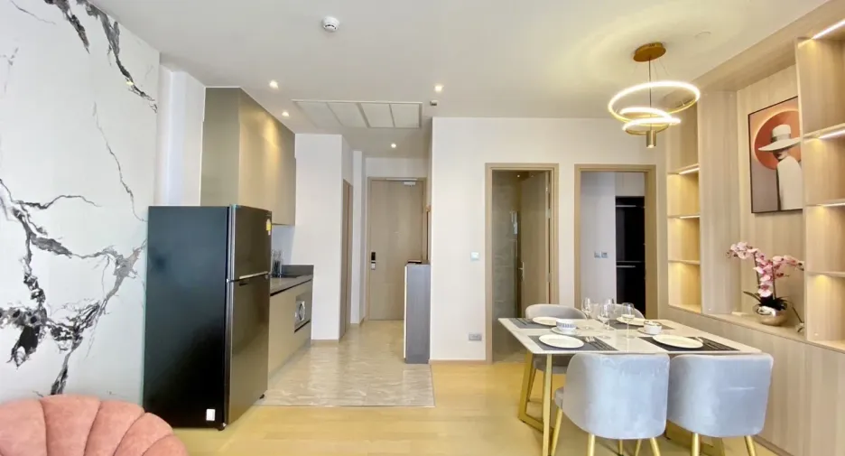 For rent 1 bed condo in Huai Khwang, Bangkok