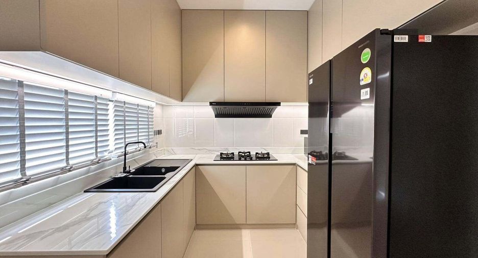 Haus zur Miete mit 5 Zimmer in Bang Phli, Samut Prakan