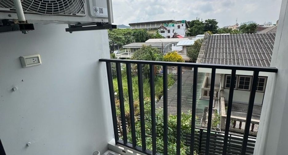 For rent 1 bed condo in Wang Thonglang, Bangkok