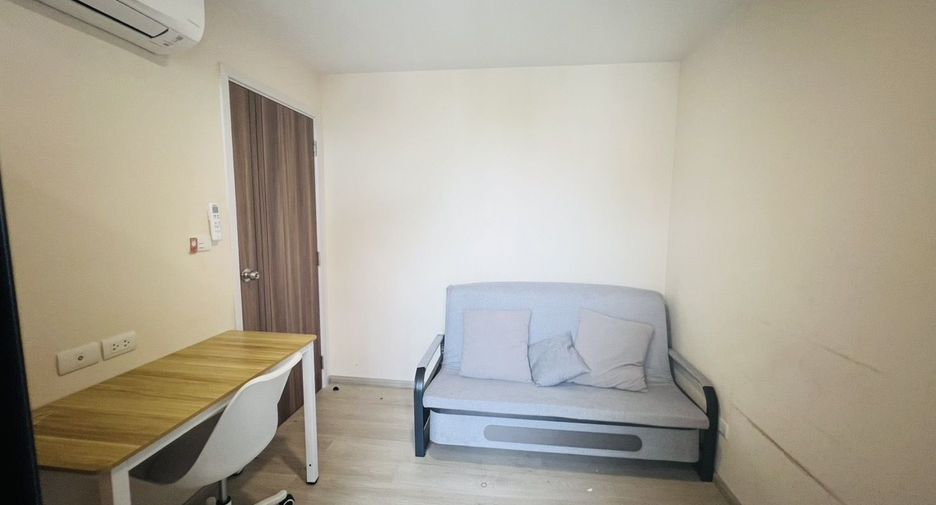 For rent 2 bedrooms condo in Din Daeng, Bangkok