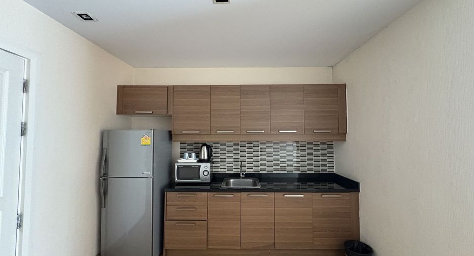 Apartment zur Miete mit 1 Zimmer in Khlong Toei, Bangkok