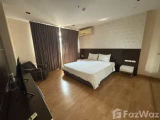 Apartamento en alquiler de 1 habitaciones en Khlong Toei, Bangkok