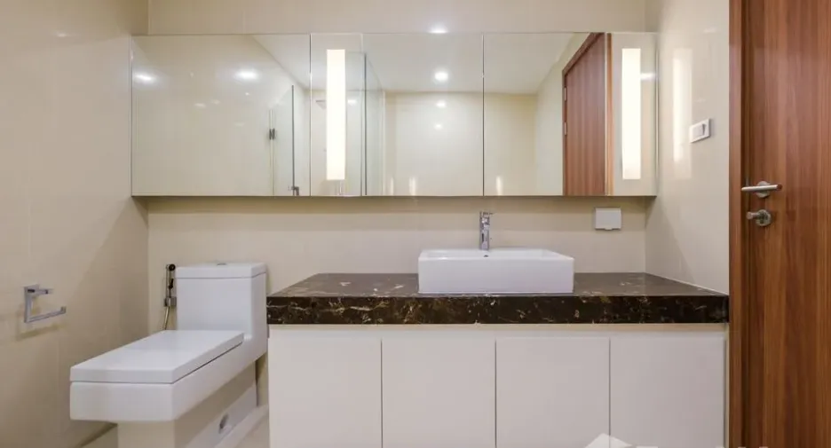 Wohnung zur Miete mit 3 Zimmer in Khlong Toei, Bangkok