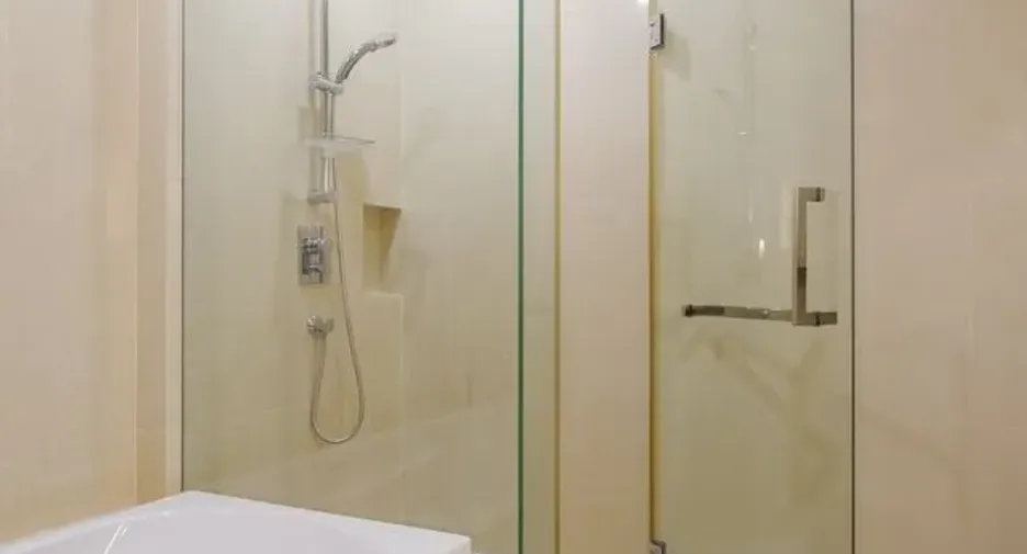 Wohnung zur Miete mit 3 Zimmer in Khlong Toei, Bangkok