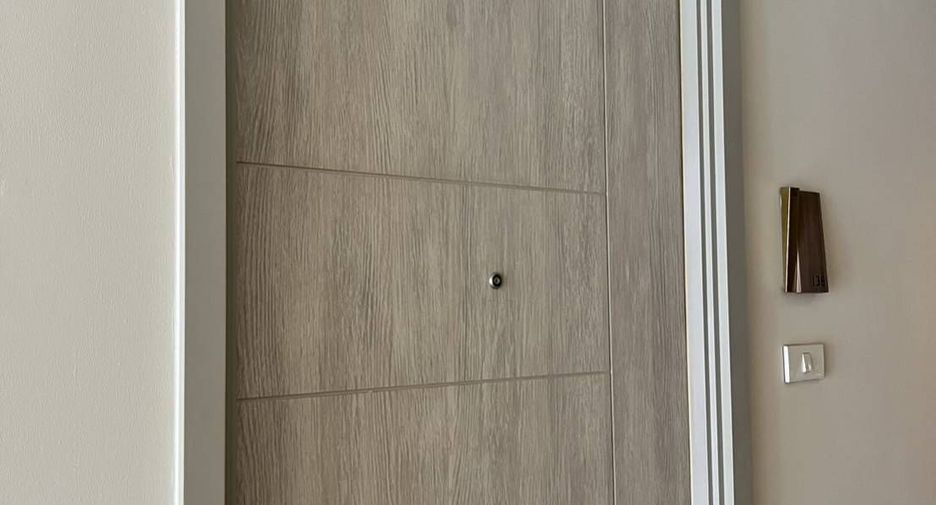For rent 1 bed condo in Phra Khanong, Bangkok