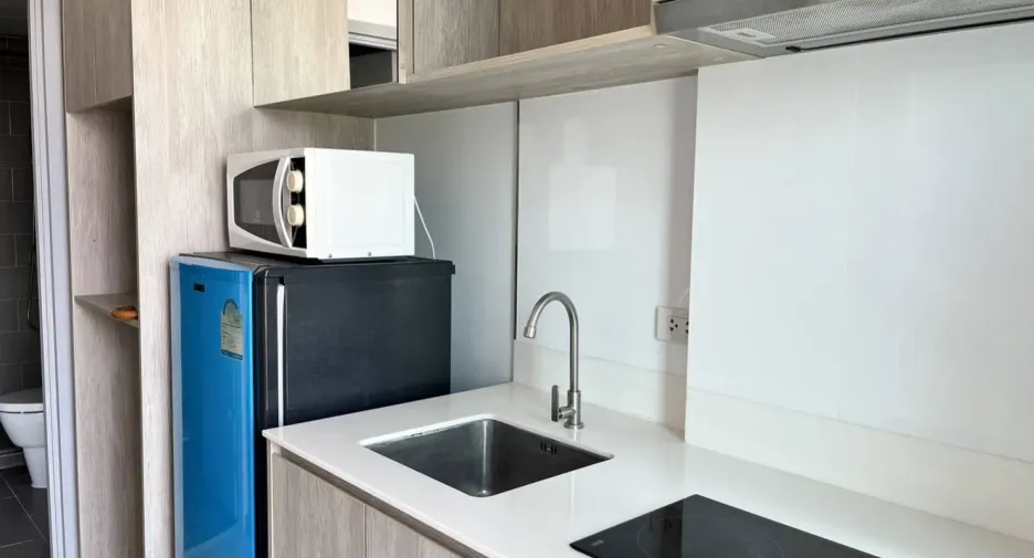 For rent 1 bed condo in Phra Khanong, Bangkok